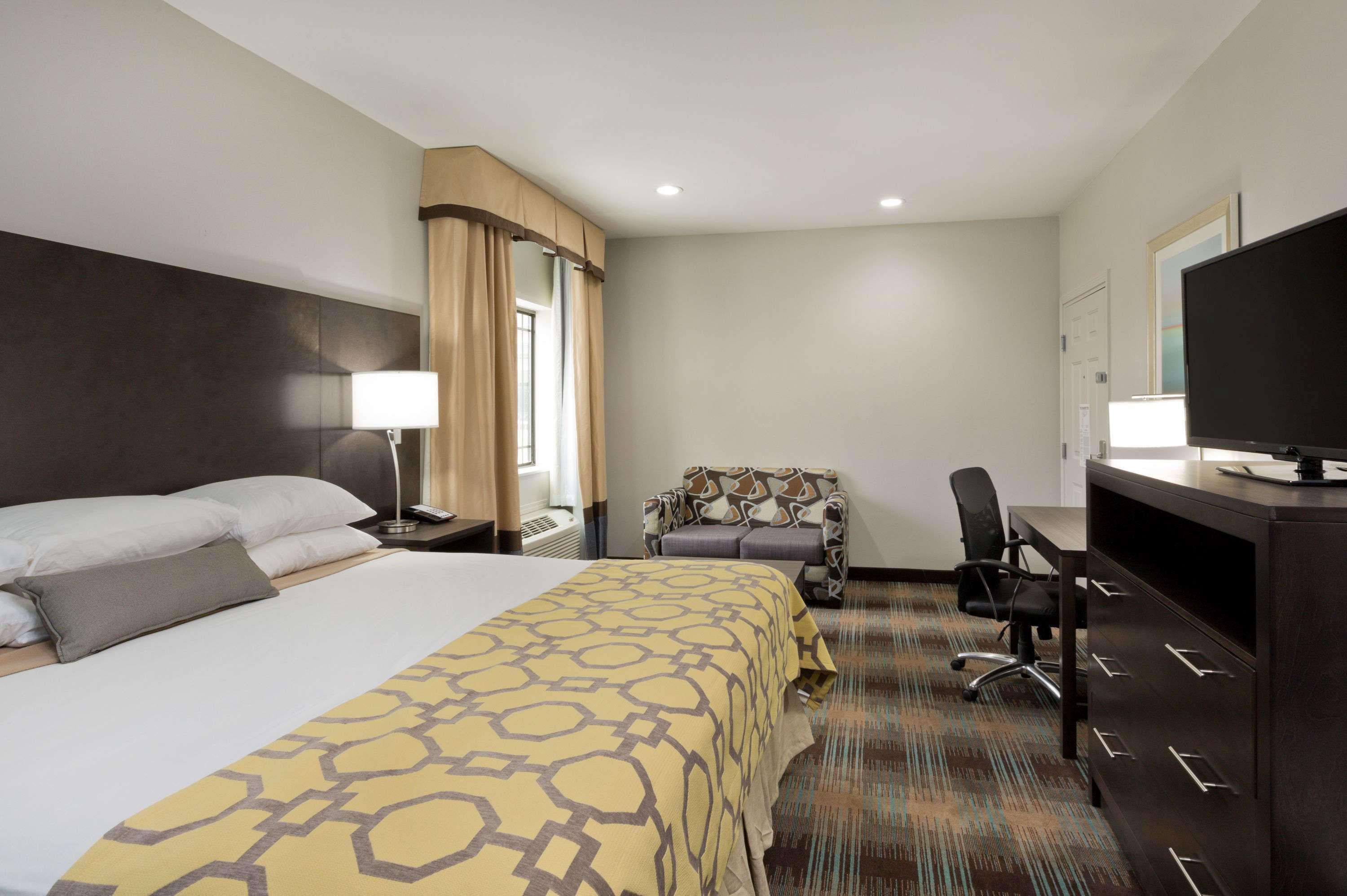 Baymont By Wyndham Bryan College Station Hotel Exterior foto